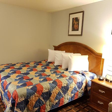 Le Mars Inn And Suites Ngoại thất bức ảnh